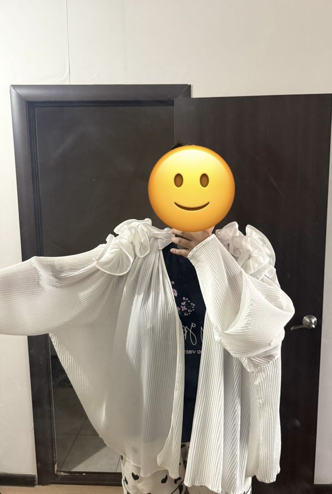 Продам стильную блузку