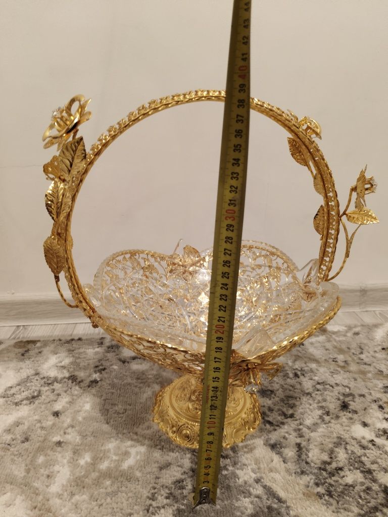 Фруктница с коробкой
