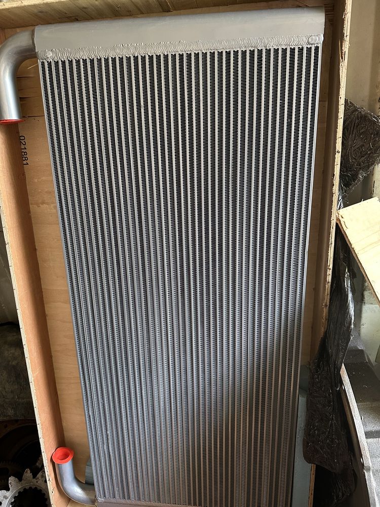 Радиатор охлождения масленный хитачи hitachi zx 330 240