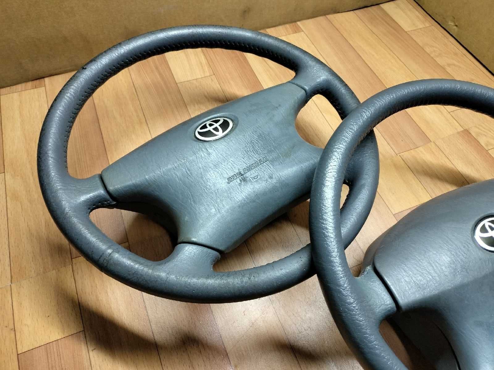 Продам Руль кожа серый в сборе с Airbag Toyota Estima 30 / 40