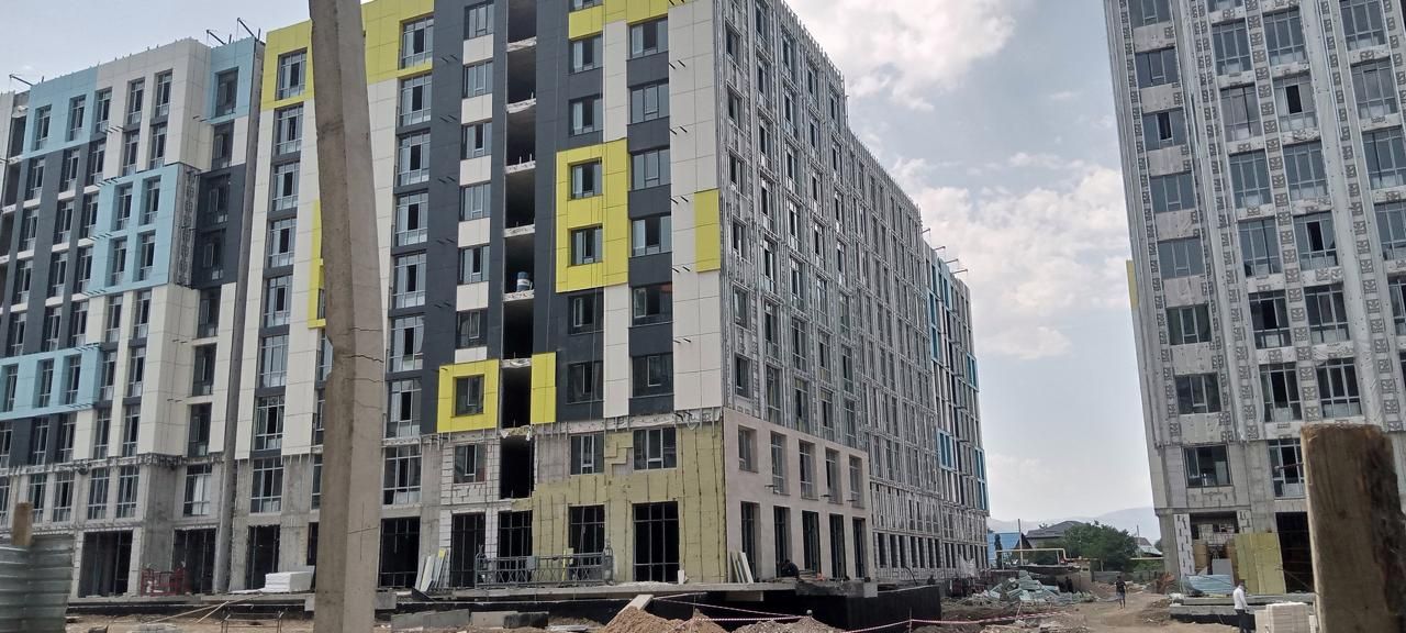 Продам ЖК Ulytay полноценную однокомнатную квартиру, можно сделать евр
