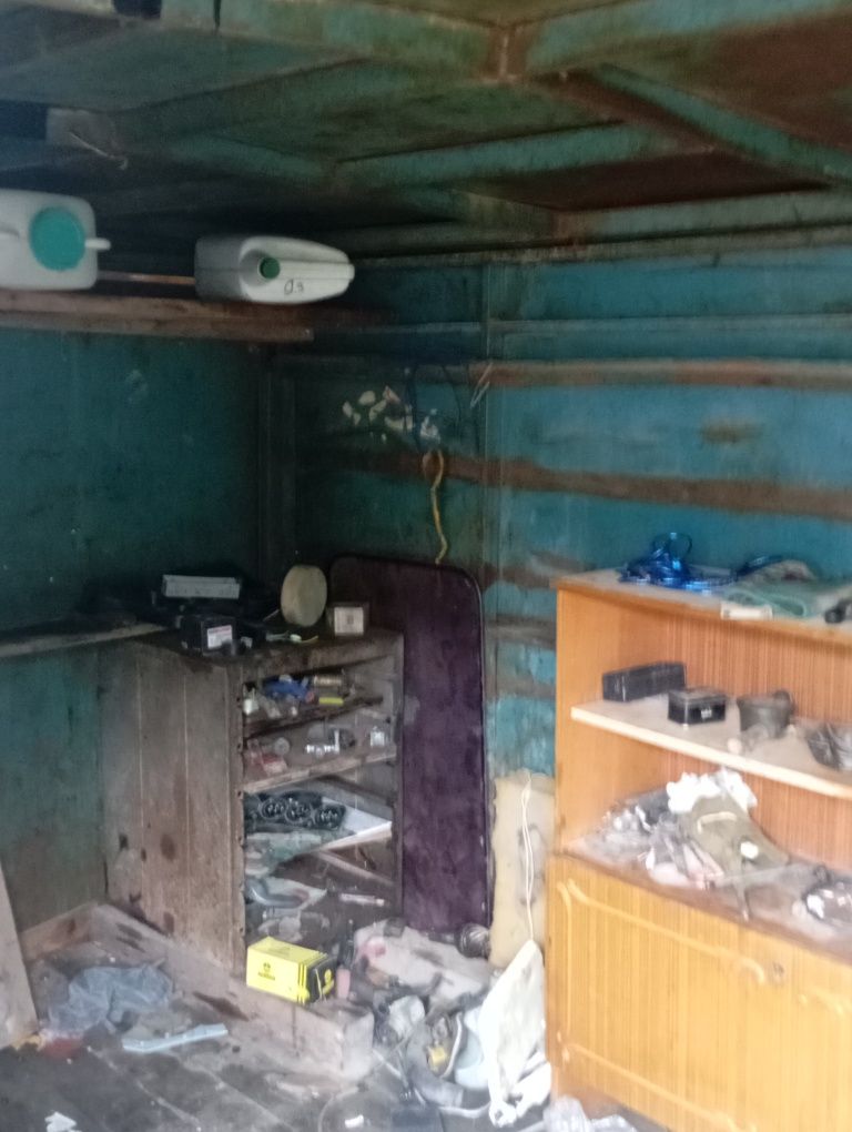 Продам бутку газона
