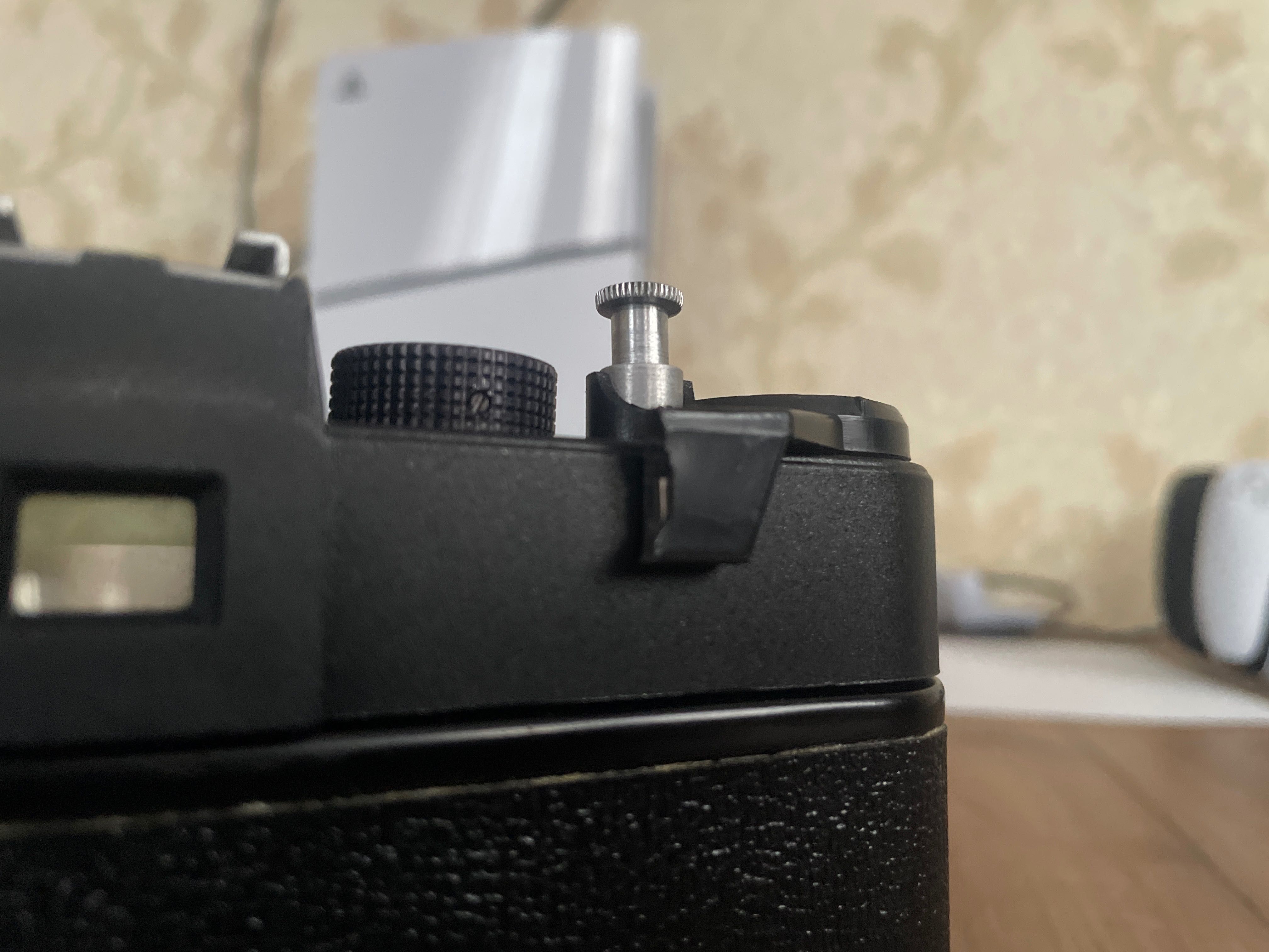Продам фотоаппарат Зенит ЕТ с объективом Helios 44M-4