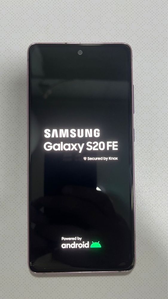 Продам самсунг s20fe срочно