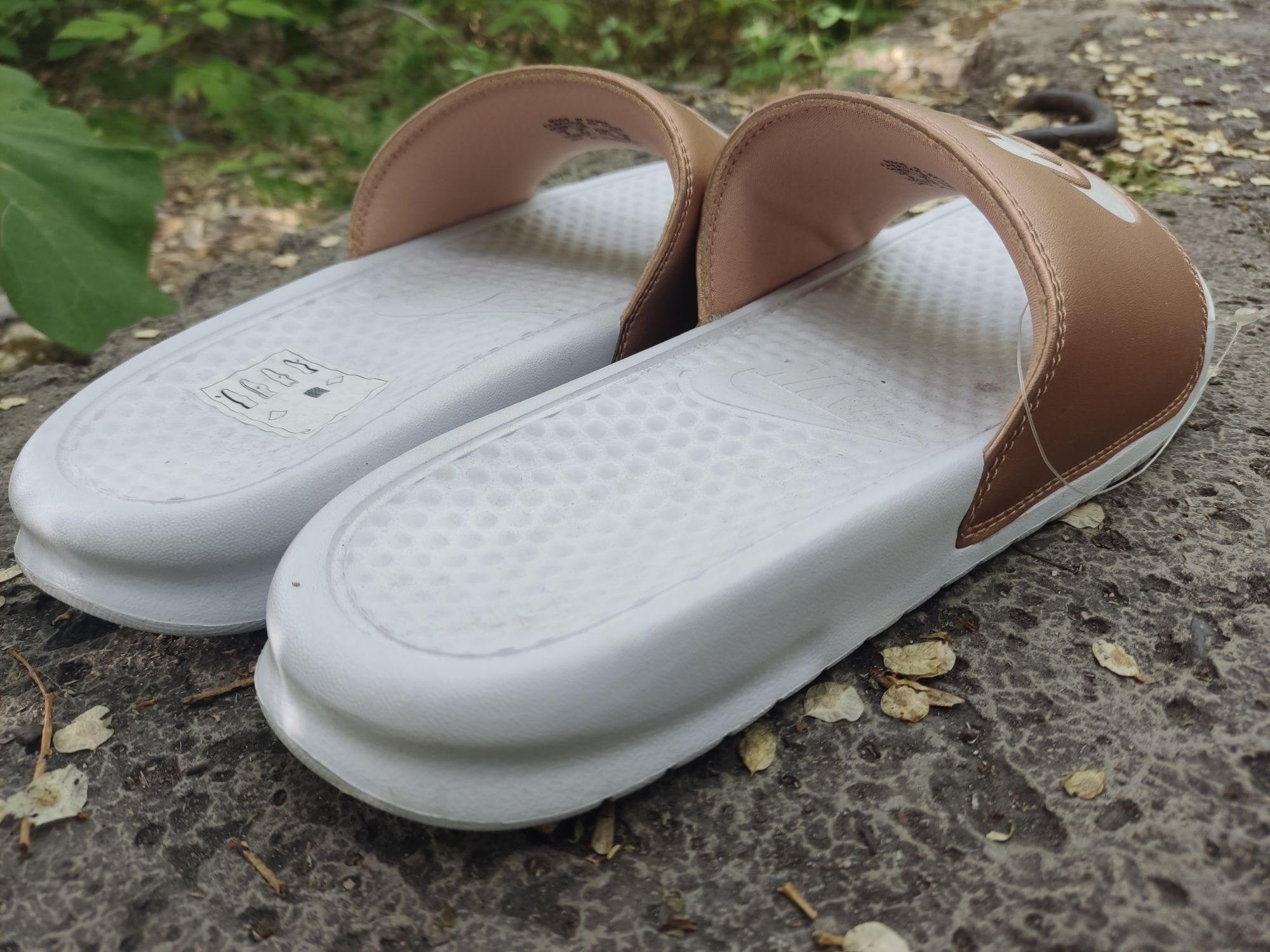 Nike. 40 - 40,5 р., 26 см. Сланцы / тапки / шлепанцы.