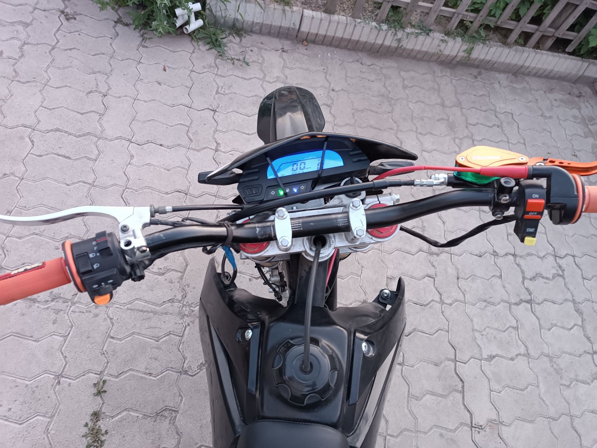 Продам эндуро xenguizin cb250