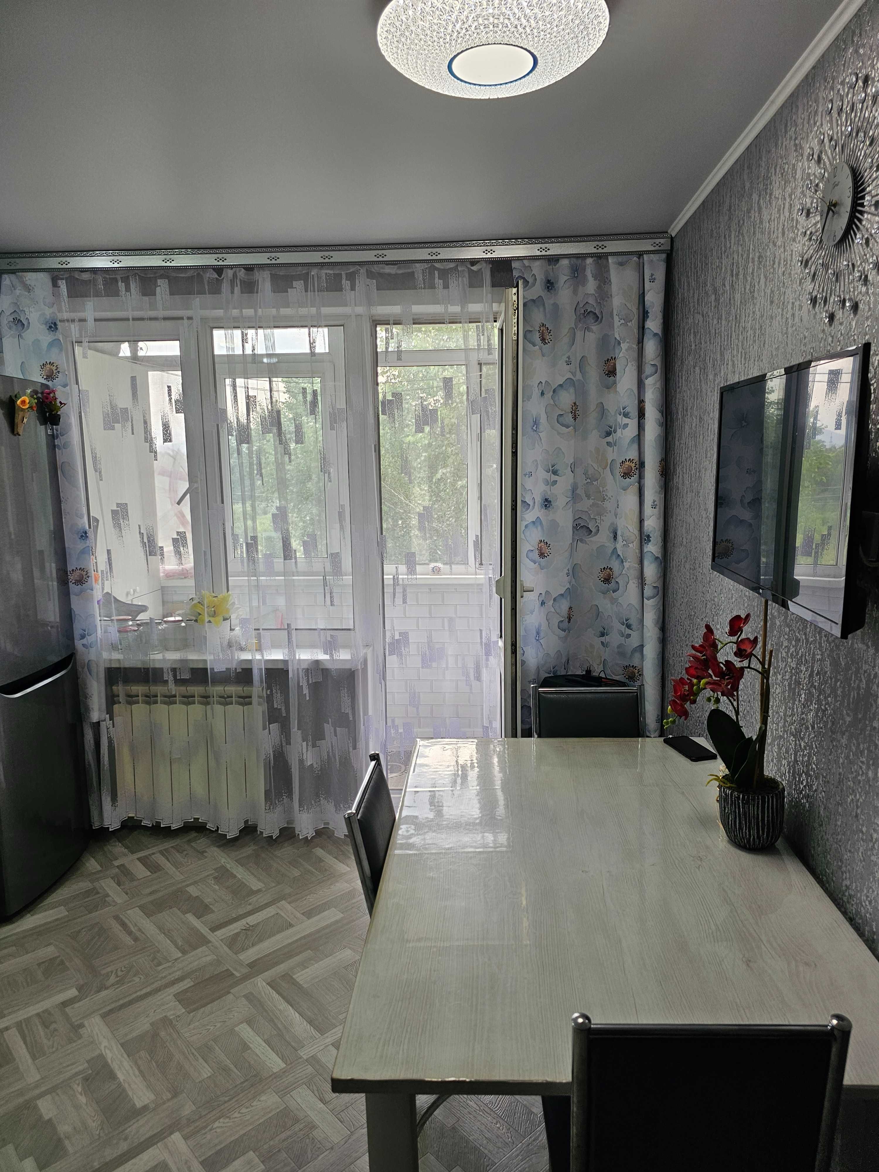3х-комн квартира с ремонтом в 91 квартале д.35