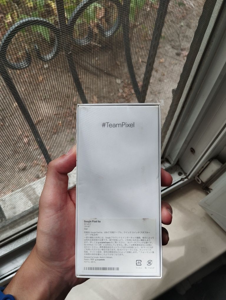 Смартфон Google pixel 6a требует замены дисплея!