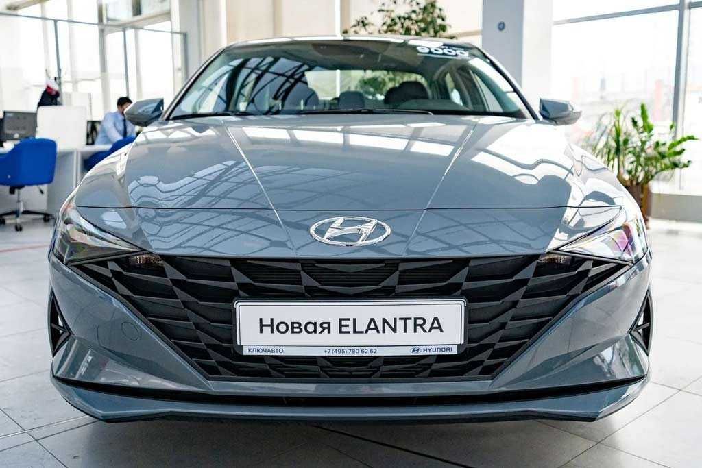 Бампер передний (базовая комплектация) Елантра Элантра 21- Elantra 21-