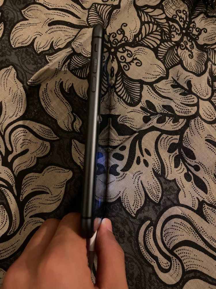 iPhone 11 память 64