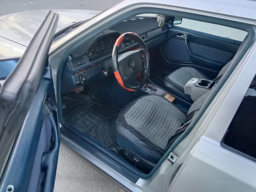Мерс 124 2.3 автомат