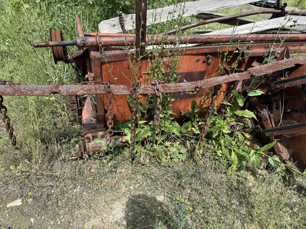 Продам жатку 4 м семечная