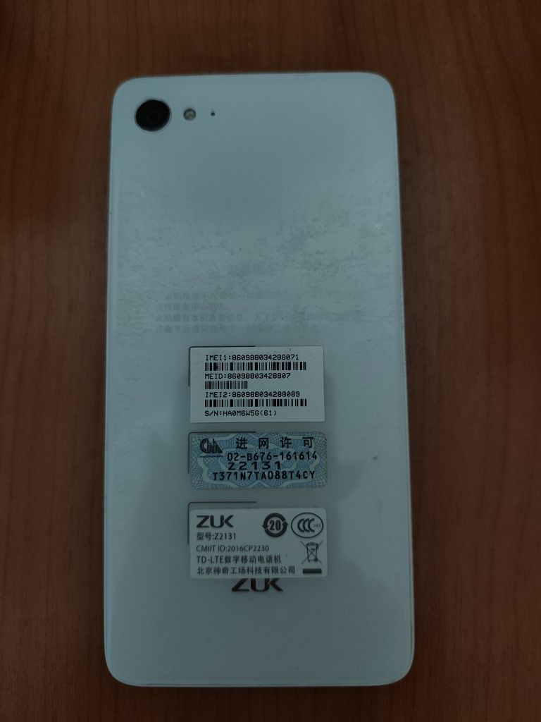 Продам Lenovo Zuk 2