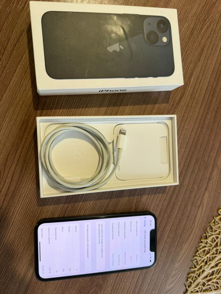 Продам Iphone 13 mini срочно
