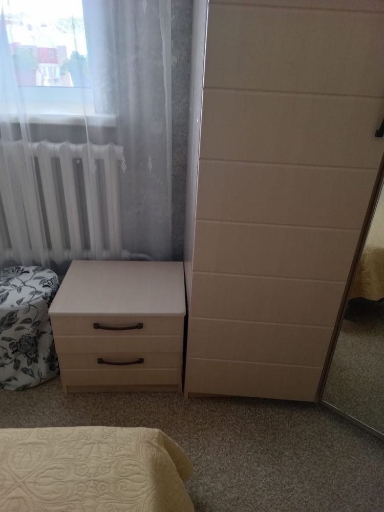 Продаю гарнитур торг уместен