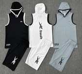 Мужские спортивный костюмы (комплект) Reebok (футболка, шорты)
