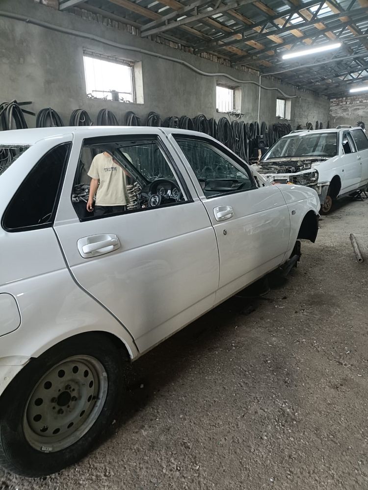 Авто разбор на ВАЗ Приора Гранта
