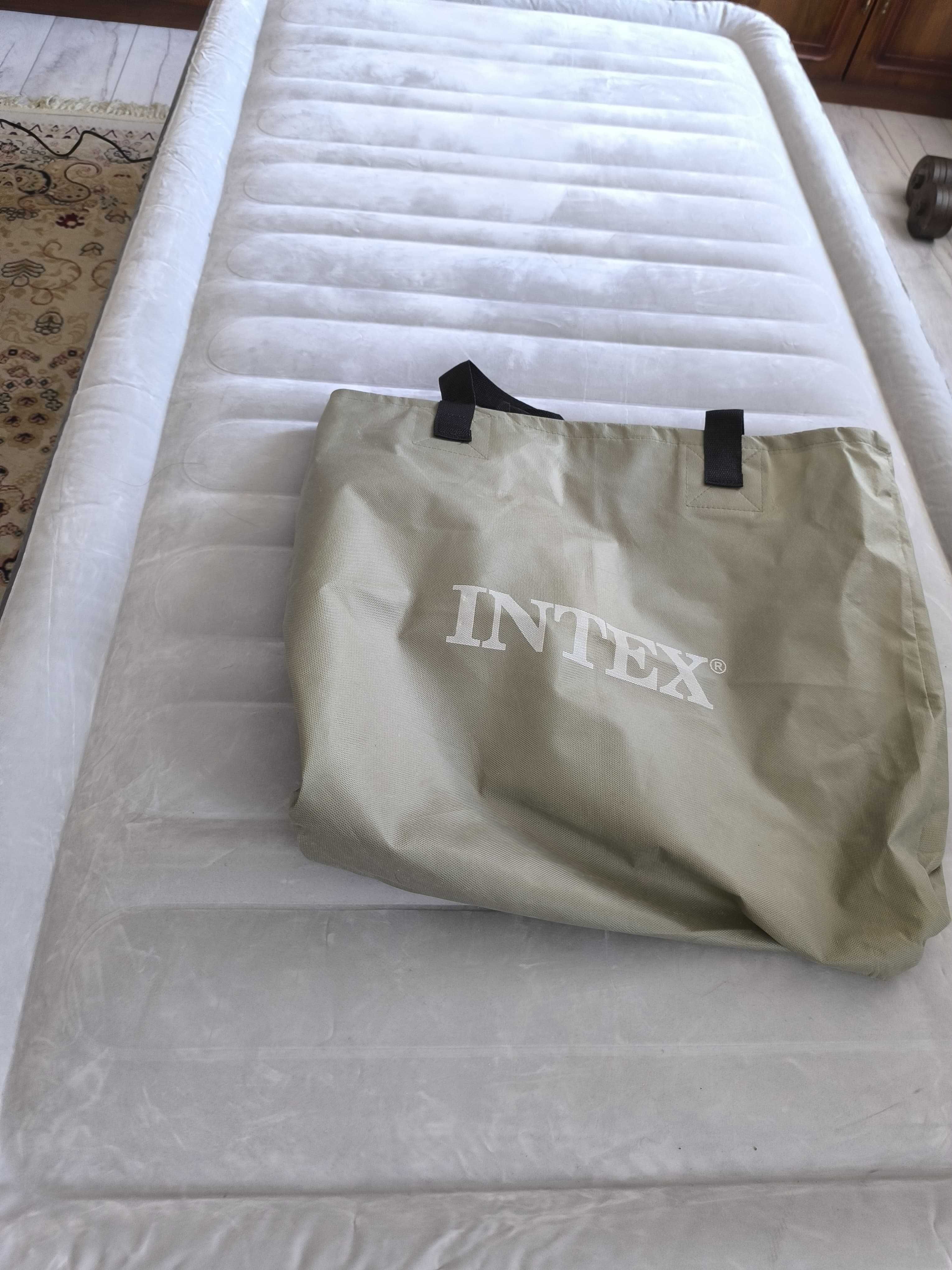 Кровать-надувная Intex 191x99x46 см (Б/У)