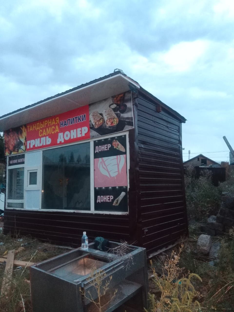 продам киоск для Донер самси