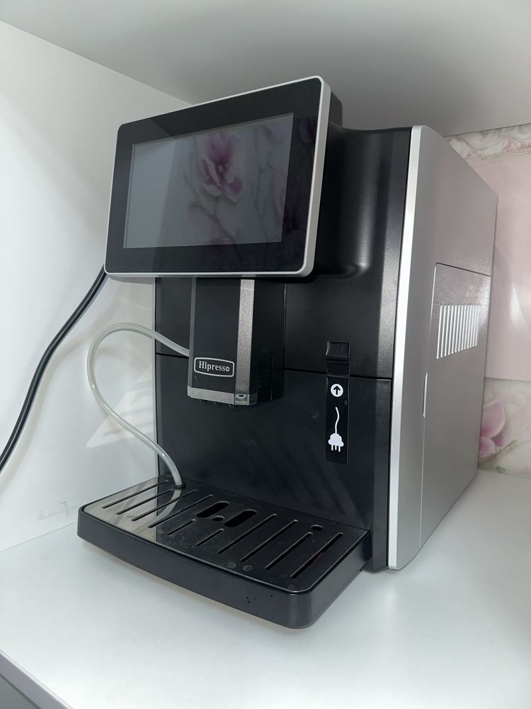 Кофемашинка Hipresso