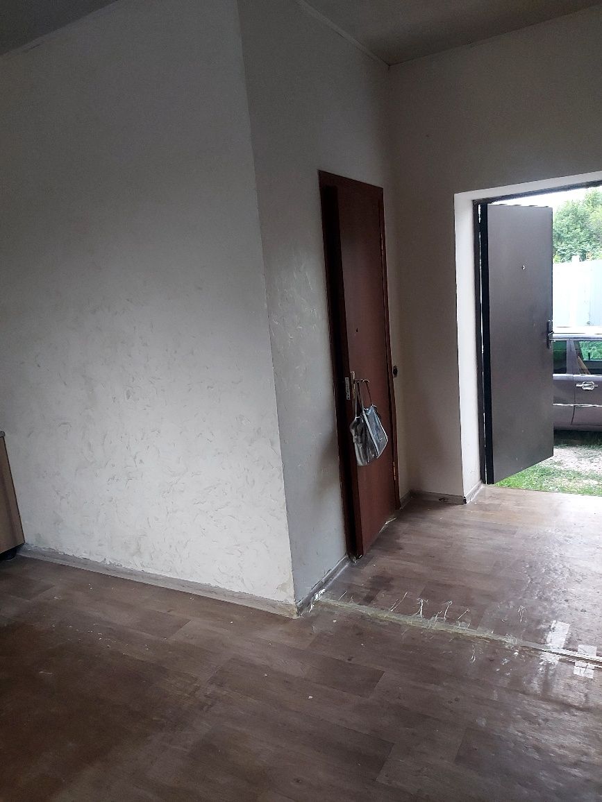 Квартира одна комнатная сдает в ареду долгосрочно