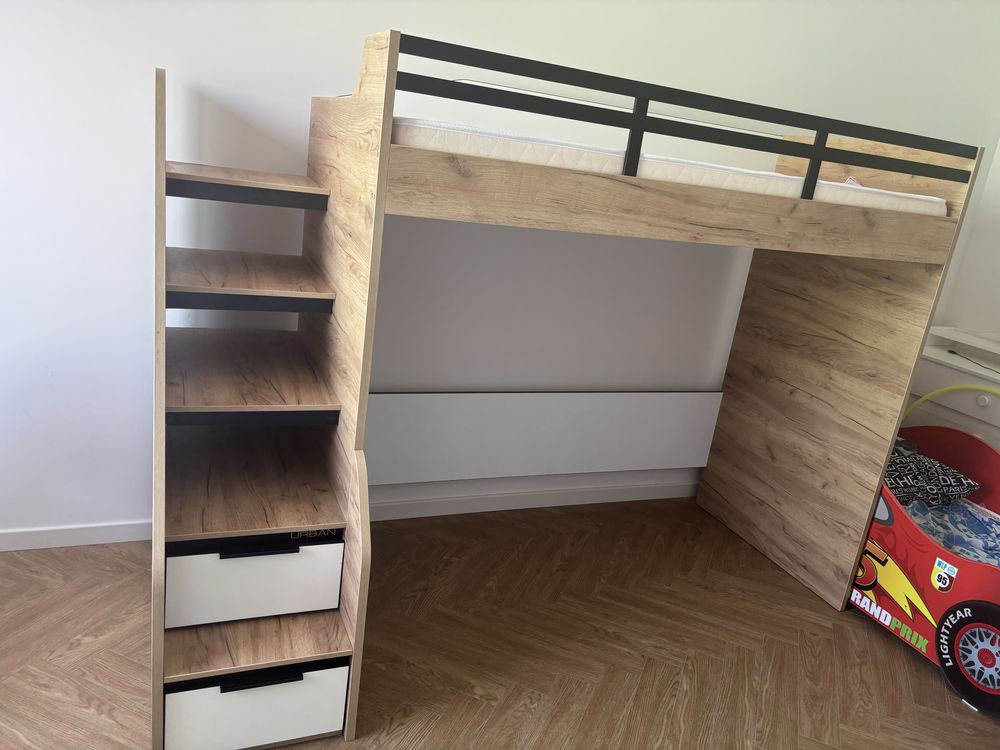 Продам Чердак кровать