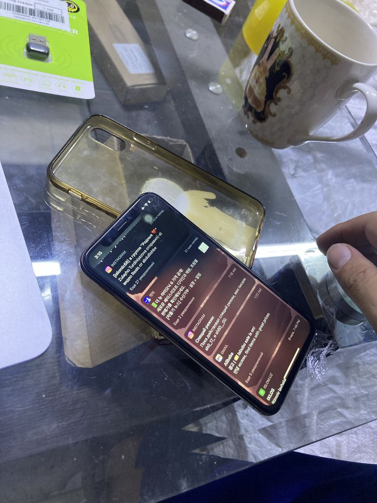 Iphone xs 64 gb gold емкость 77%
