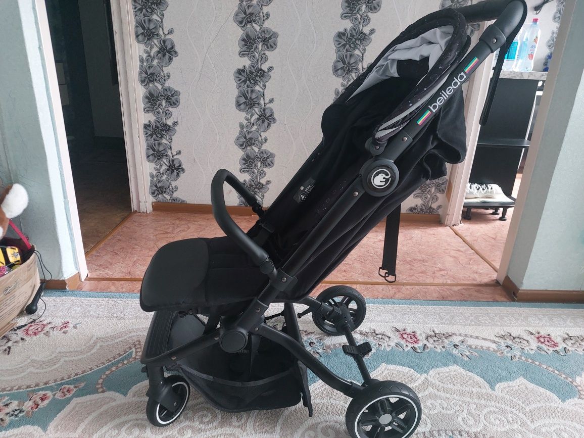 Продам детскую коляску