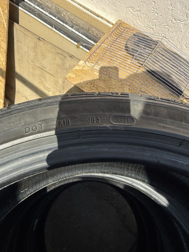 Шины летние 235/40/19 Bridgestone Turanza