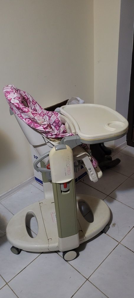 Стульчик для кормления Peg Perego Tatamia б.у. продам