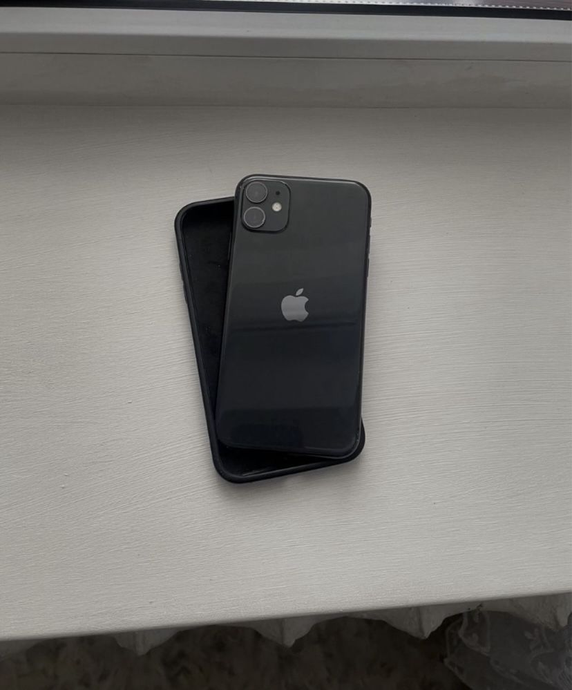 iphone 11 в хорошом состояний