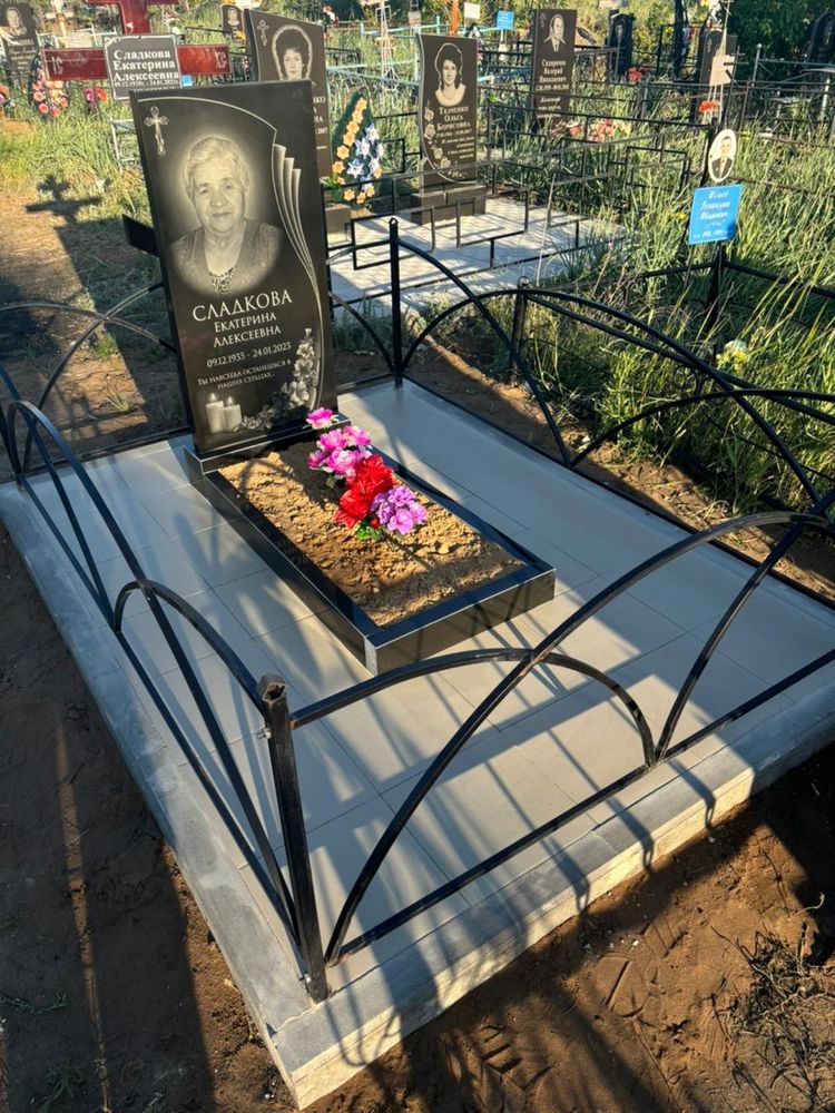 Оградки Цветник. Кресты могилка