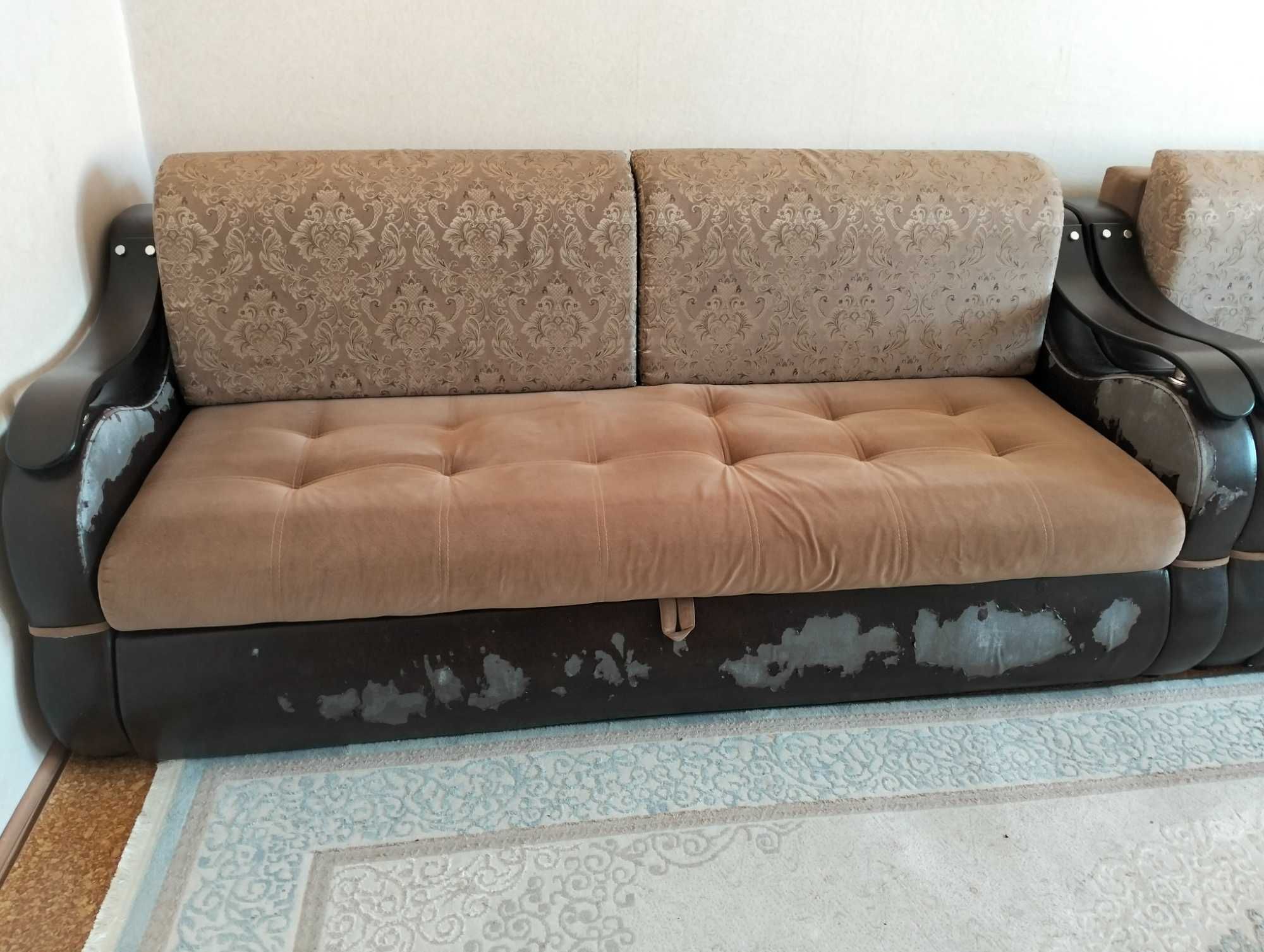 Отдам мягкий мебель
