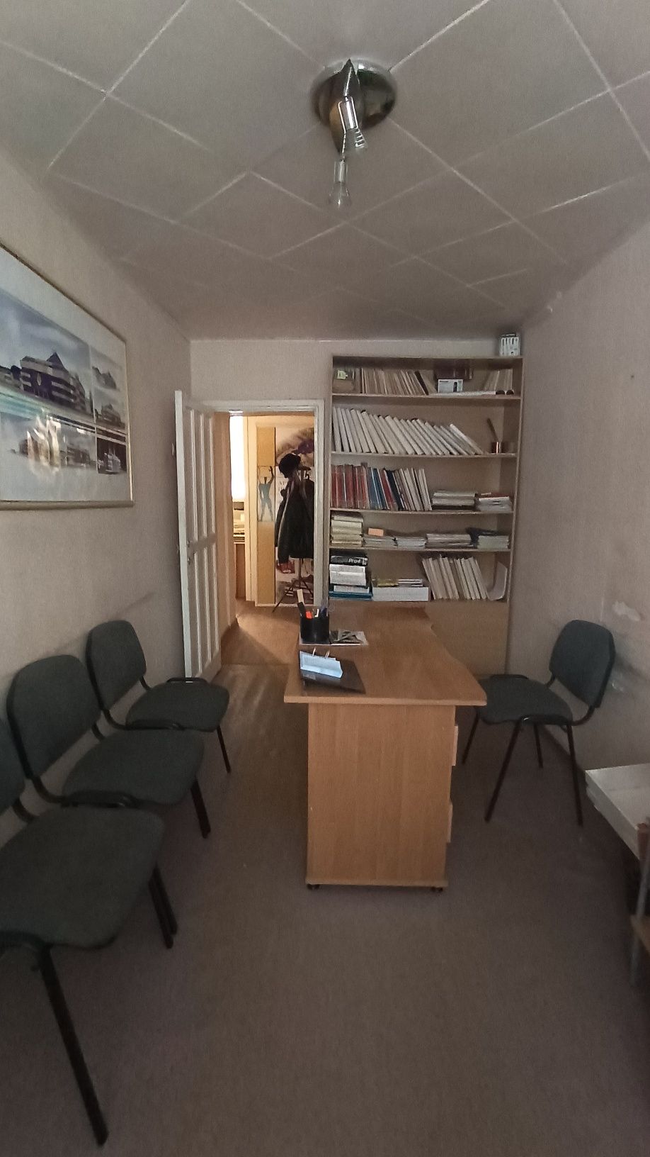 Продам офис по Б Независимости
