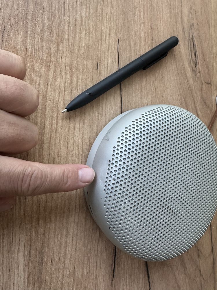 Протативная колонка bang & olufsen A1 Gen1