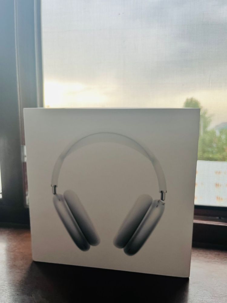 Air pods Max новый срочно продам