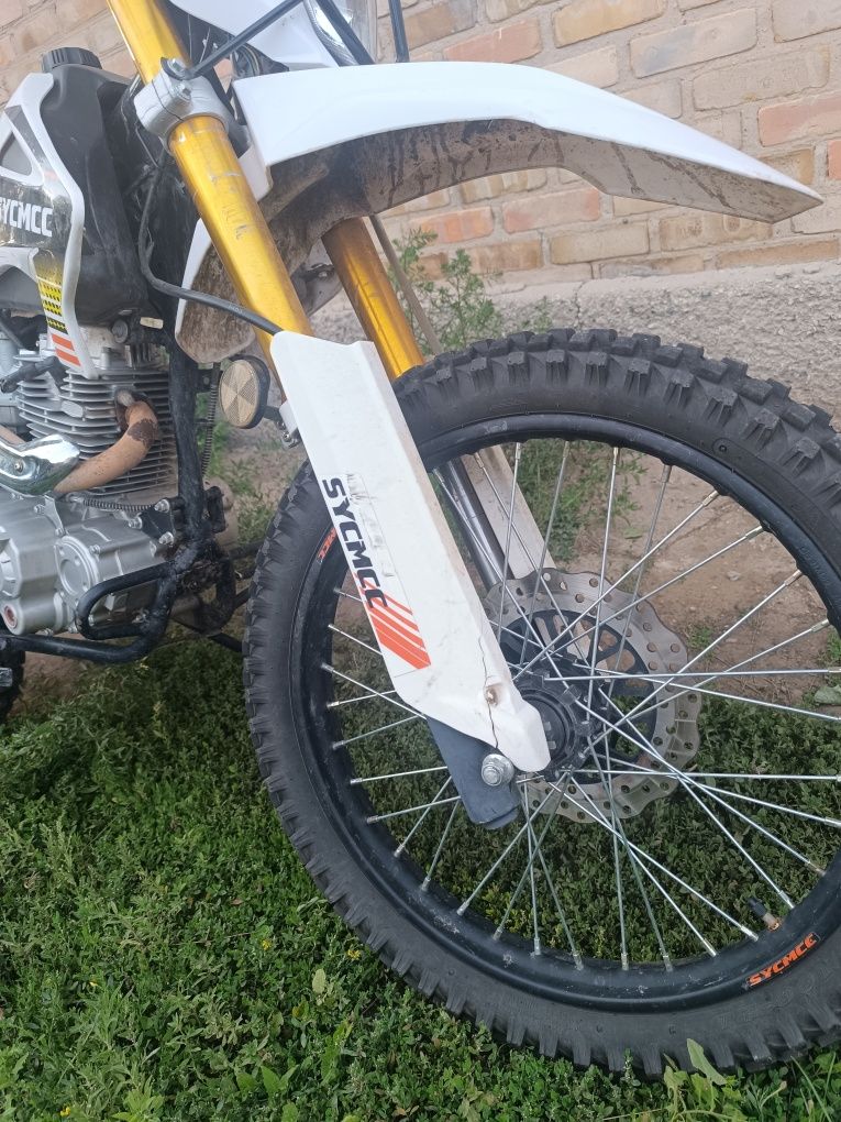Продам Эндуро SYCMIC 250