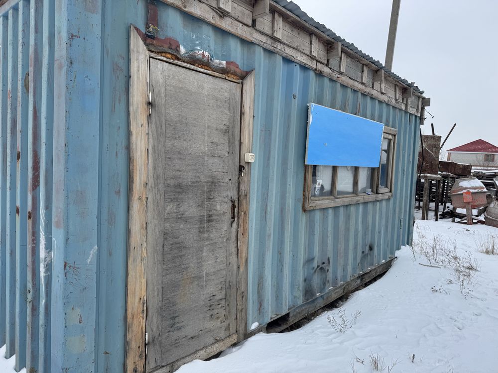 Жилой утепленный контейнер, вагончик.
