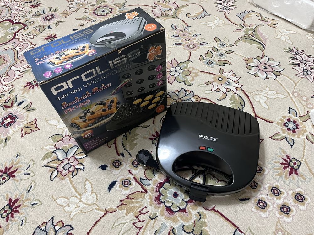 вафельницу Proliss PRO-809