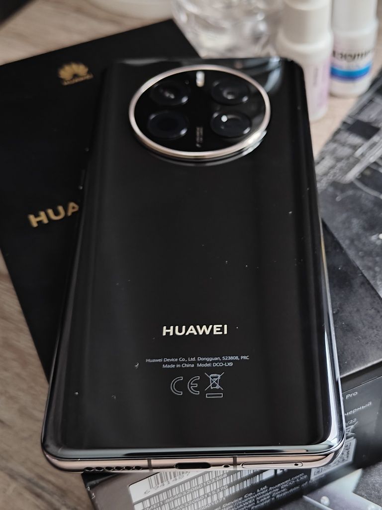 Телефон Huawei Mate 50 PRO
