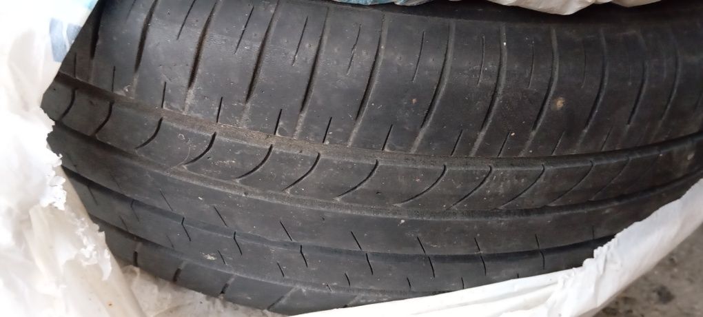 Покрышки  не дорого хорошее состояние