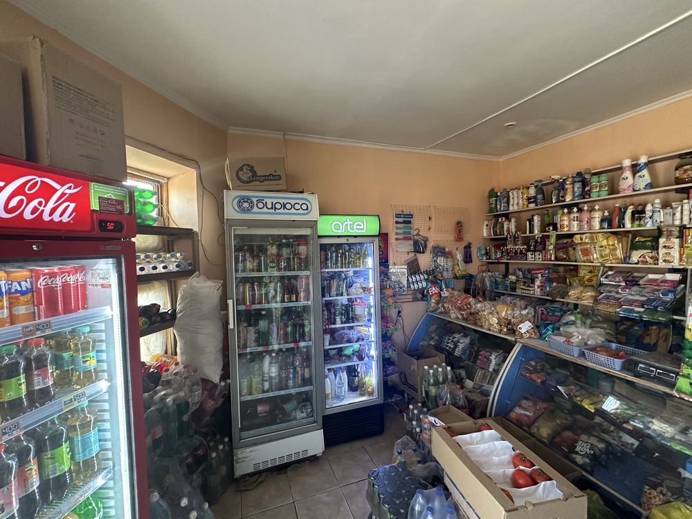 Дайын бизнес жумис жасап турган азык тулик дукены.