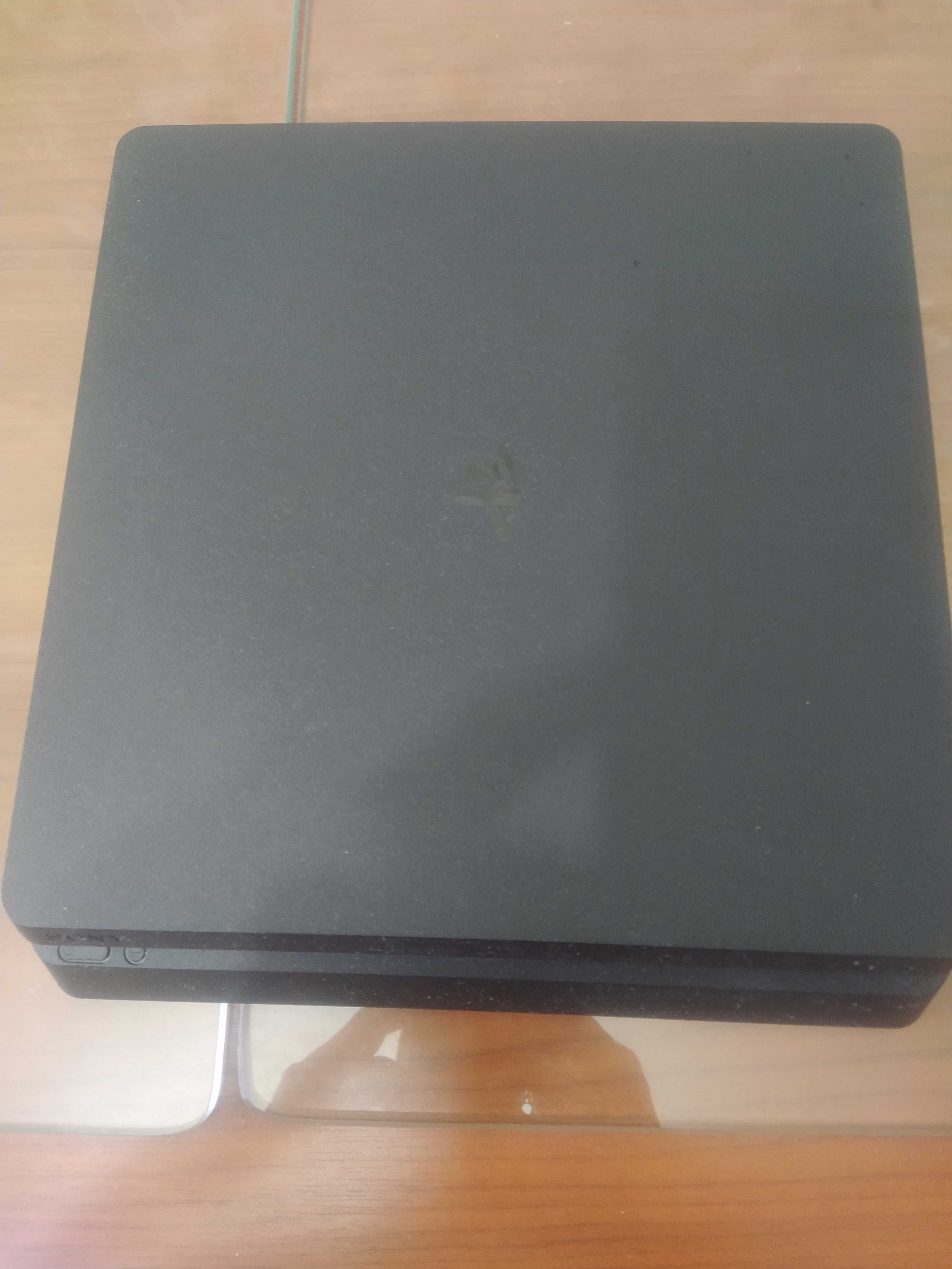 Sony PlayStation 4