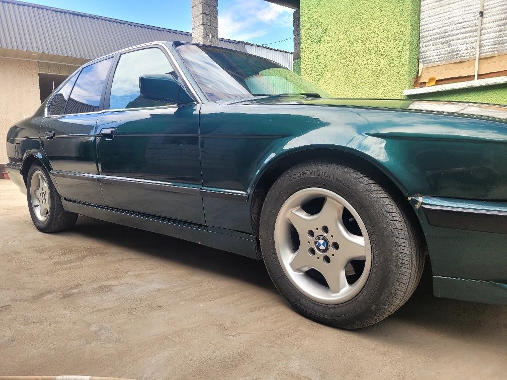 Продаётся BMW E34