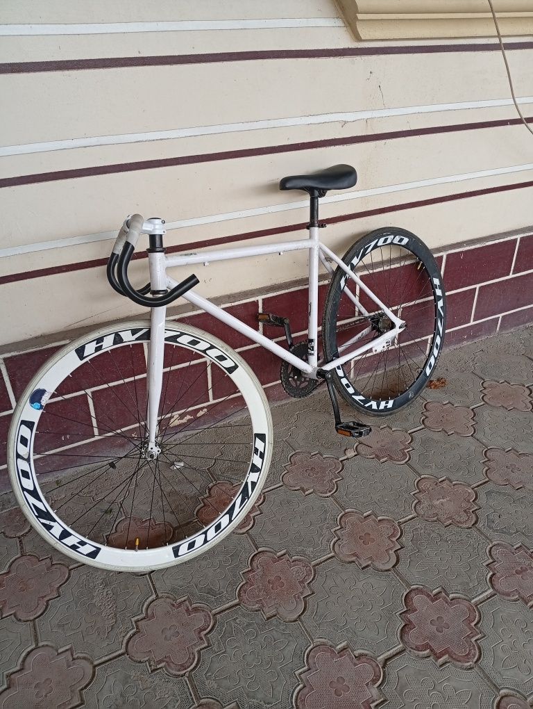 Велосипед скоростной