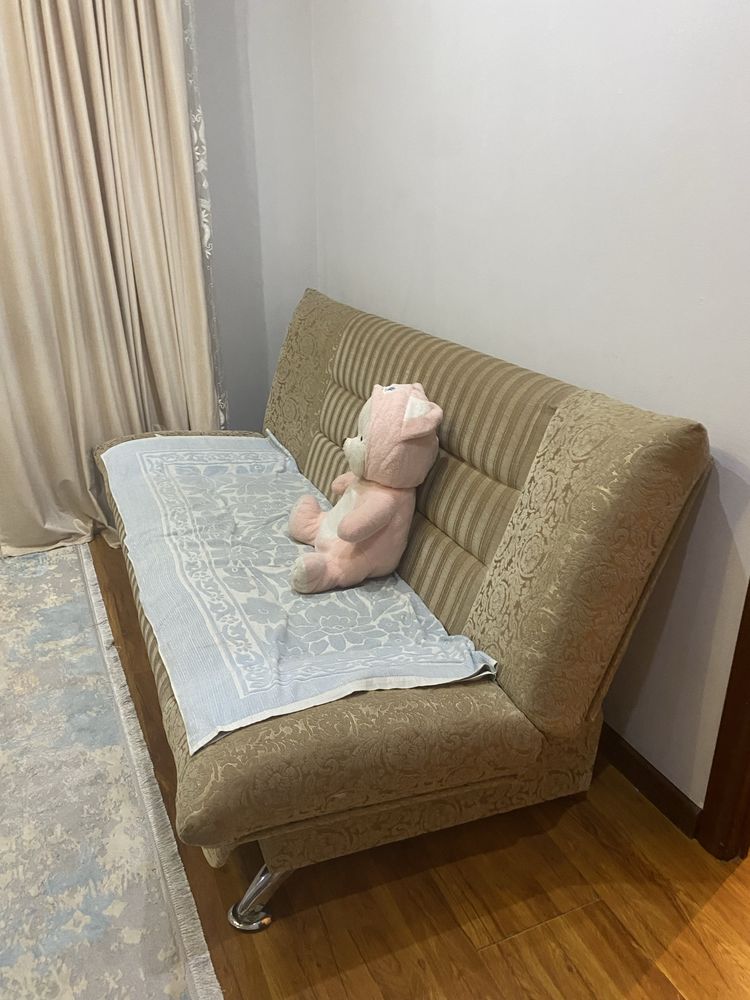 Дивандар.