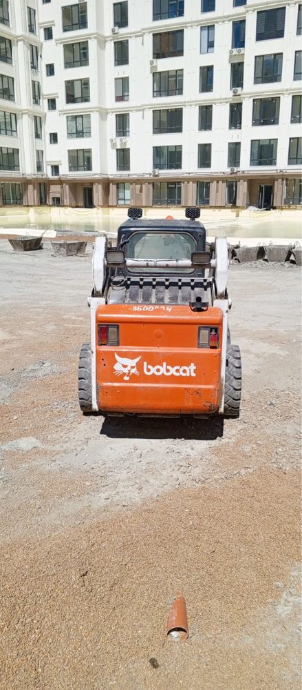 Продам мини погрузчик BOBCAT