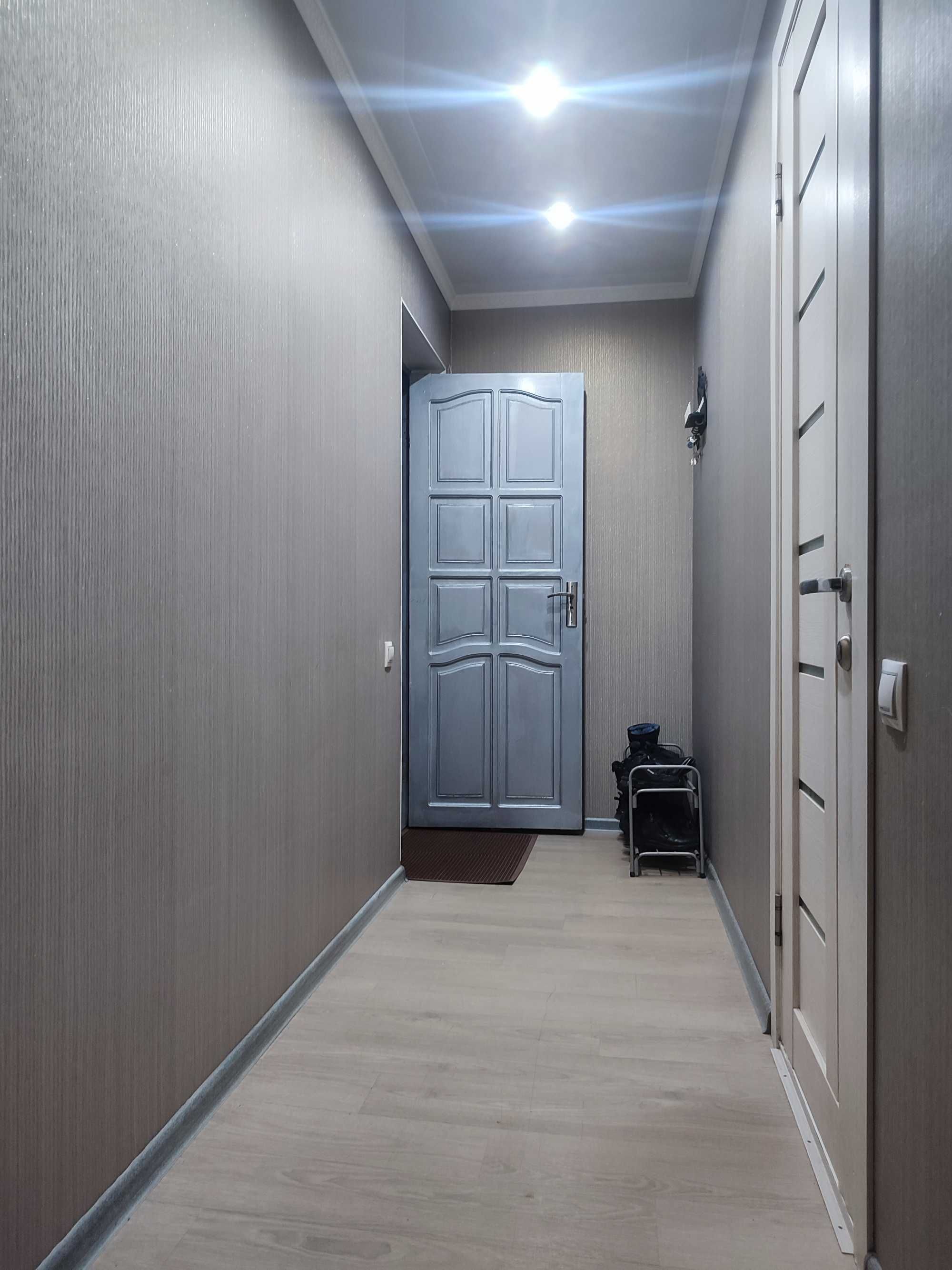 Продам 3 комнатную квартиру