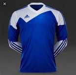 Adidas новая Футбольная форма Адидас. Оригинал 100%. Новая.