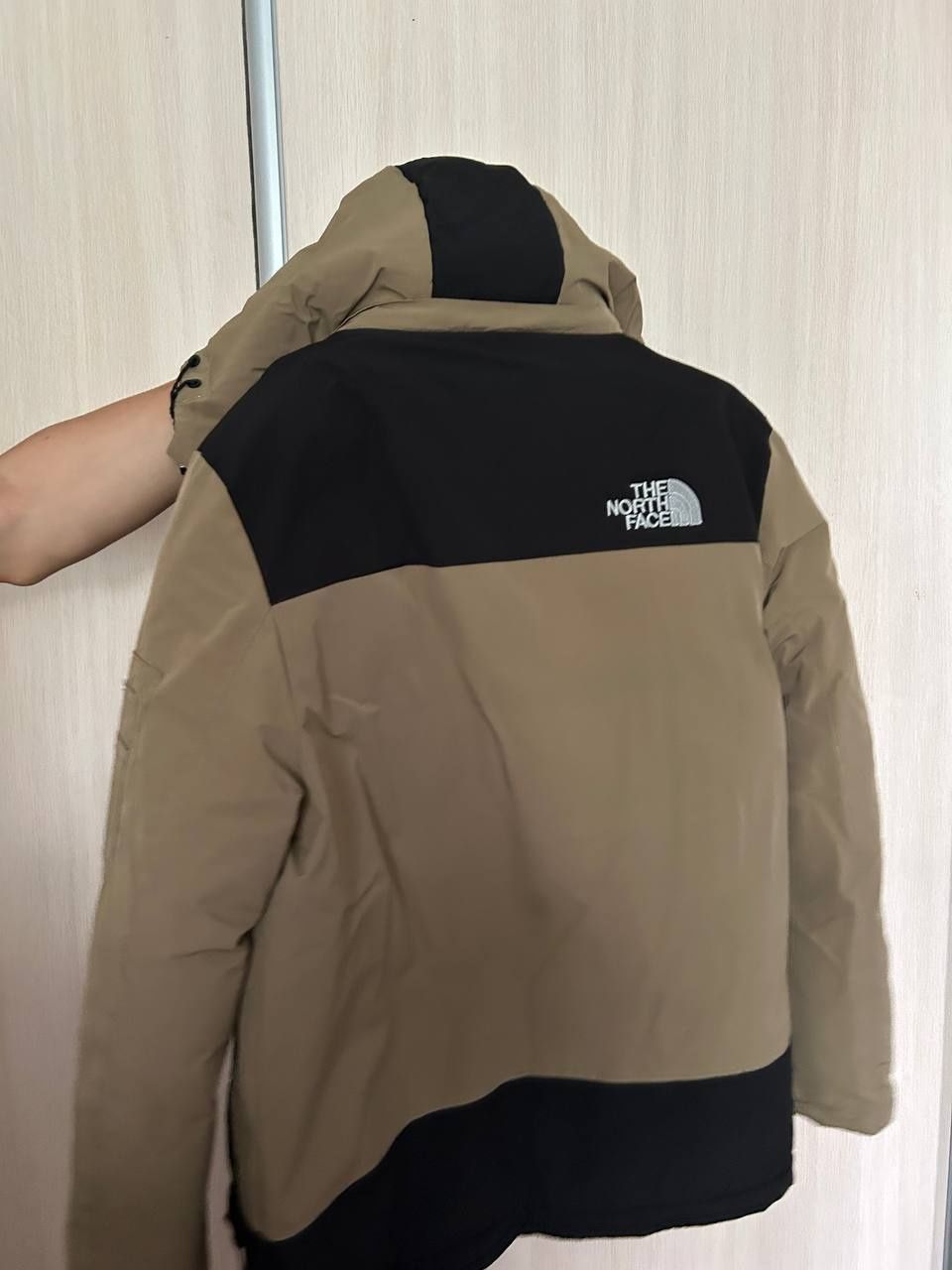 Продам куртку мужскую